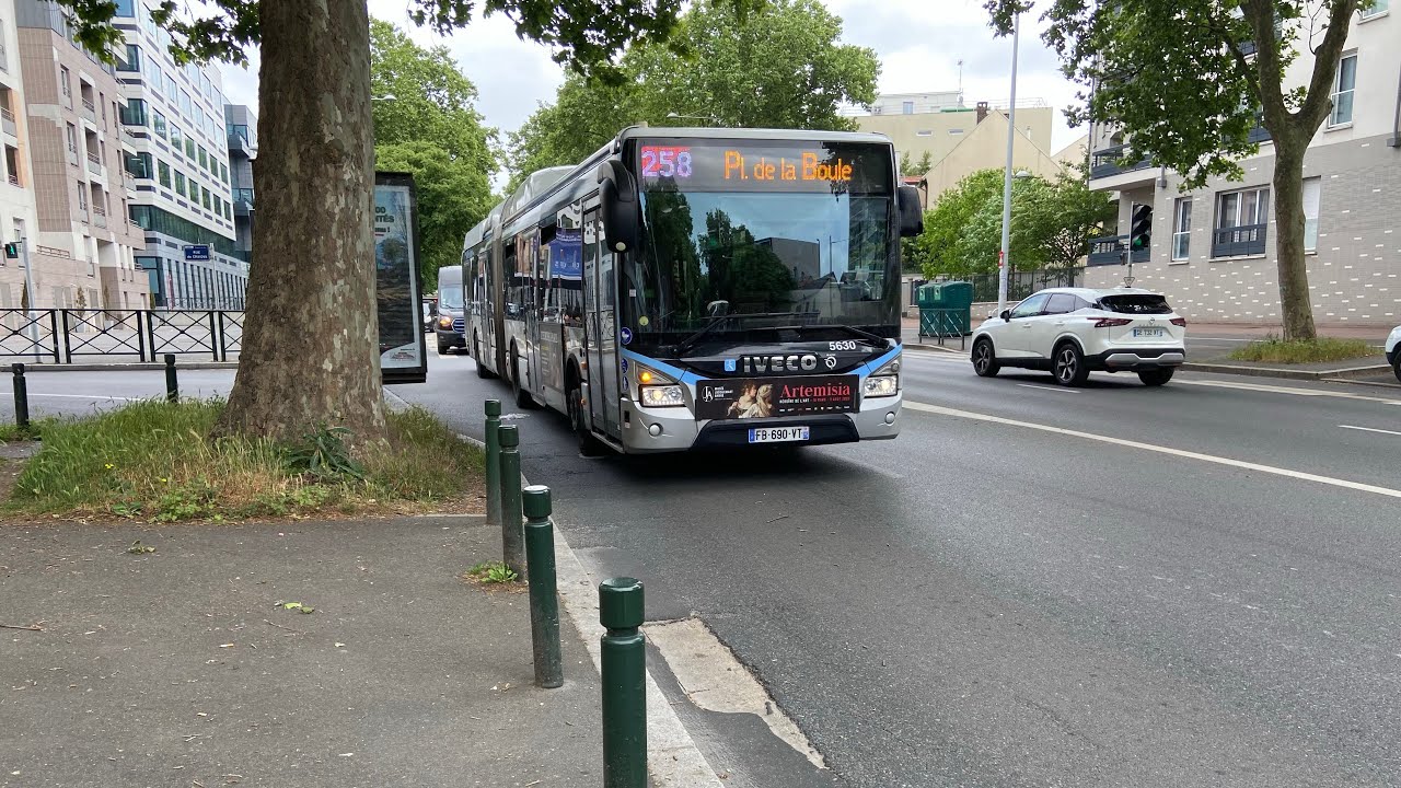 [Ligne 258] Craïova - Place de la Boule [KICKDOWN] Iveco Urbanways 18h stif