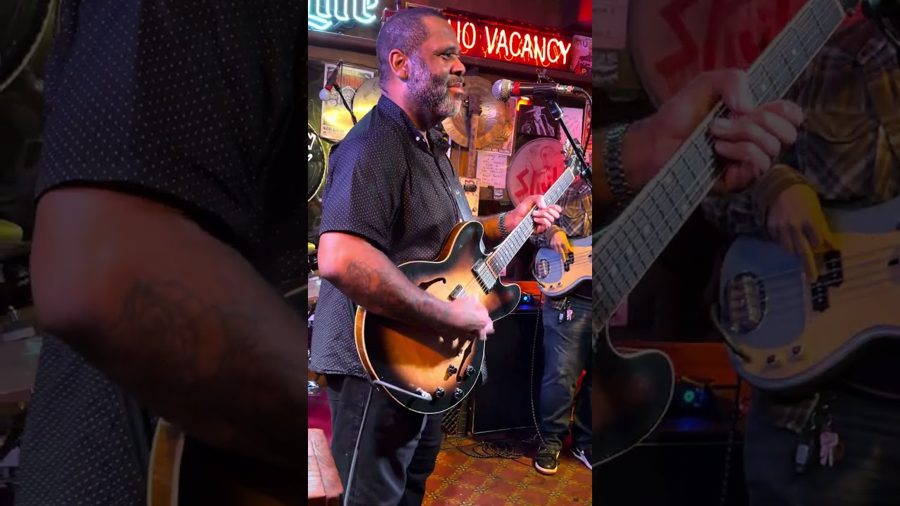 Kirk and Buddy Travis Carlton