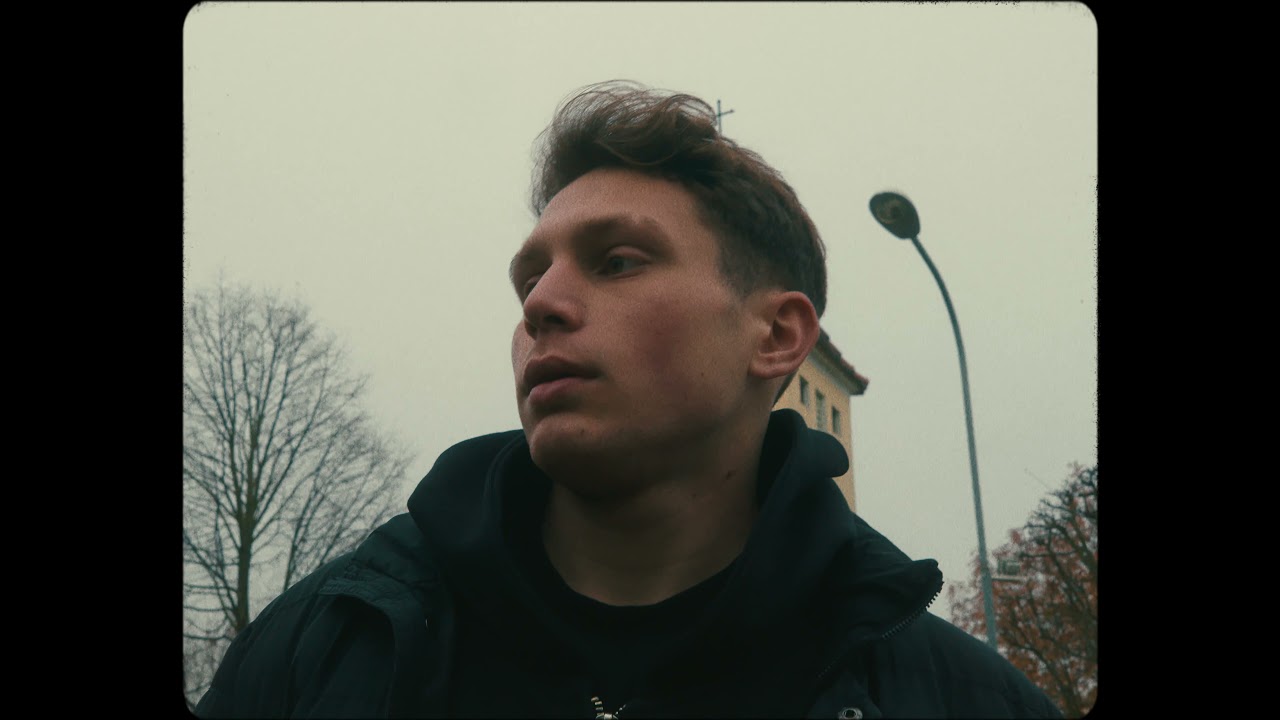 KID DAVIS - WEGRENNEN (Official Video)