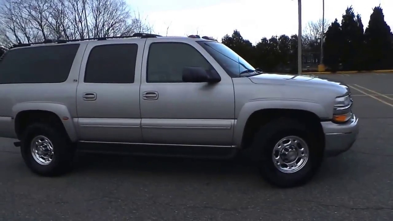 2004 Chevy Suburban LT 2500 Quadrasteer tutie88 two