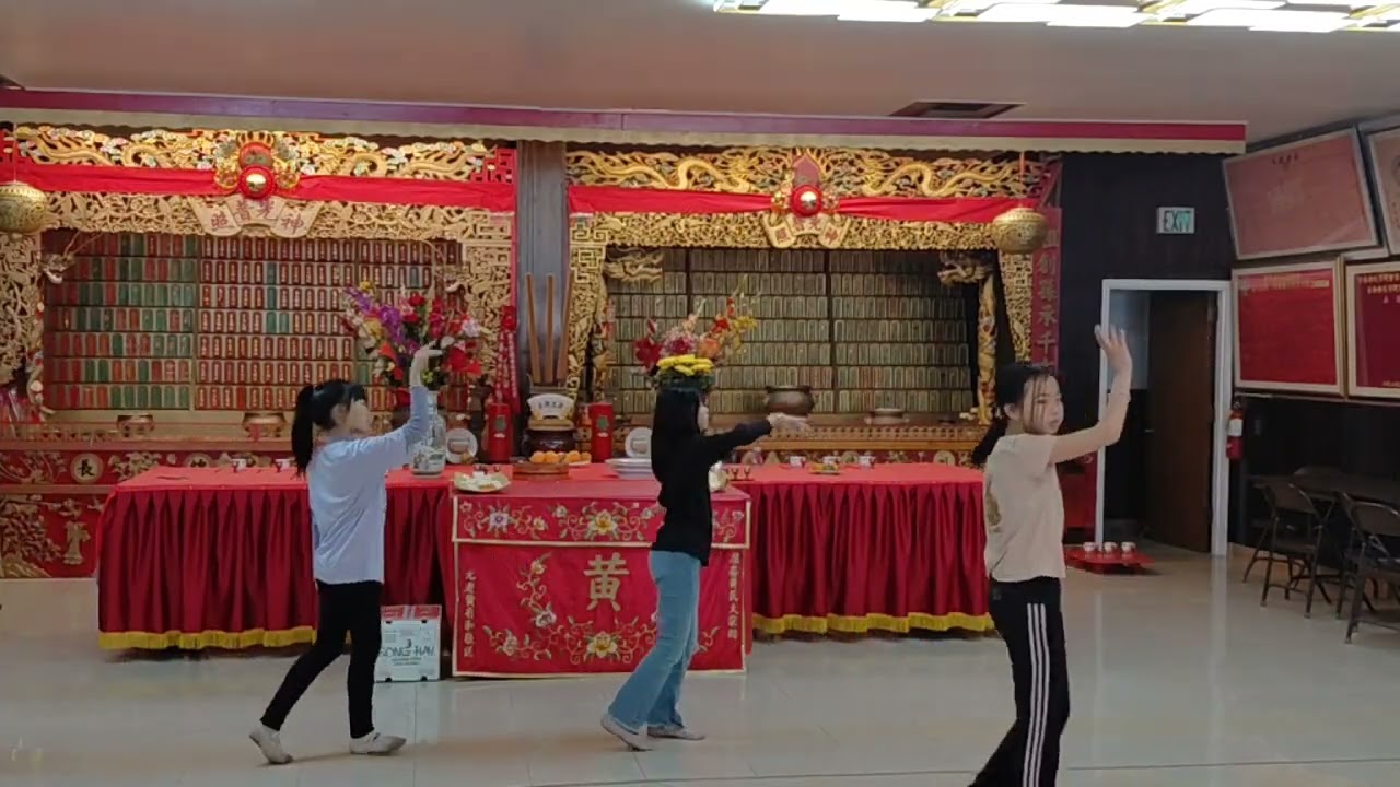 亞克西（屋伦嘎嘎自学舞蹈课堂）