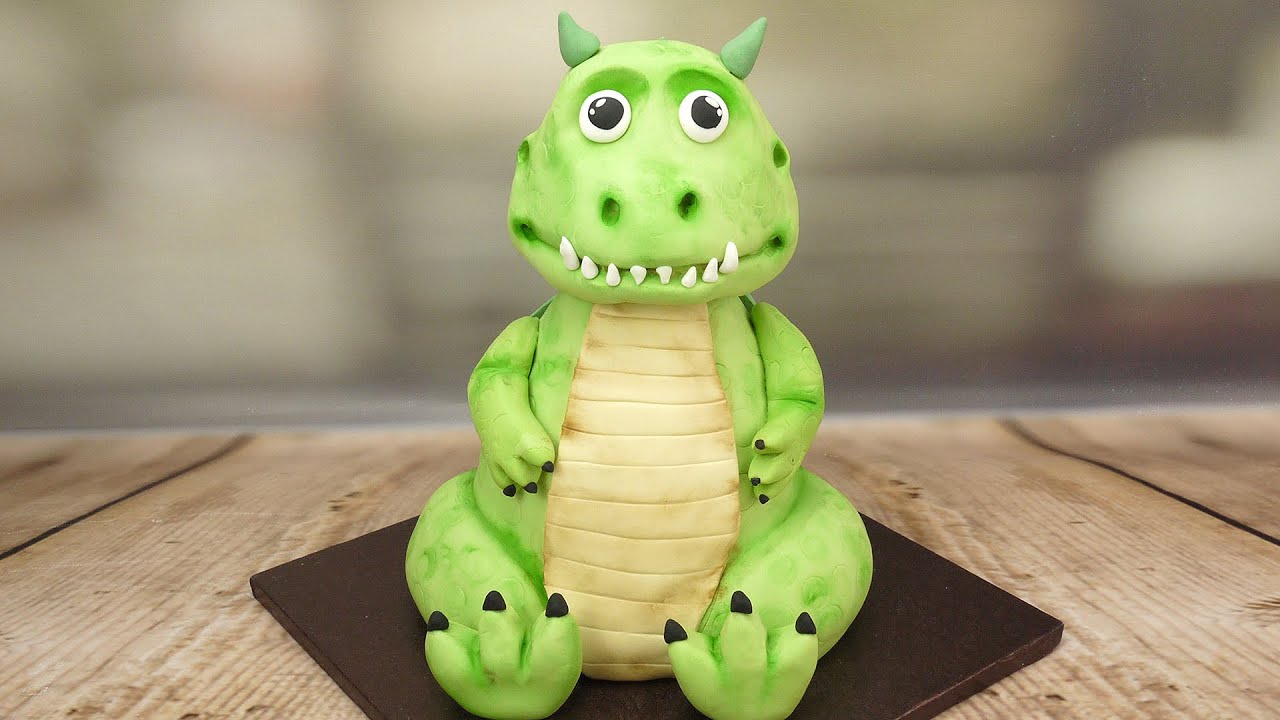 How To Make 'Graham' The Adorable Dragon Cake