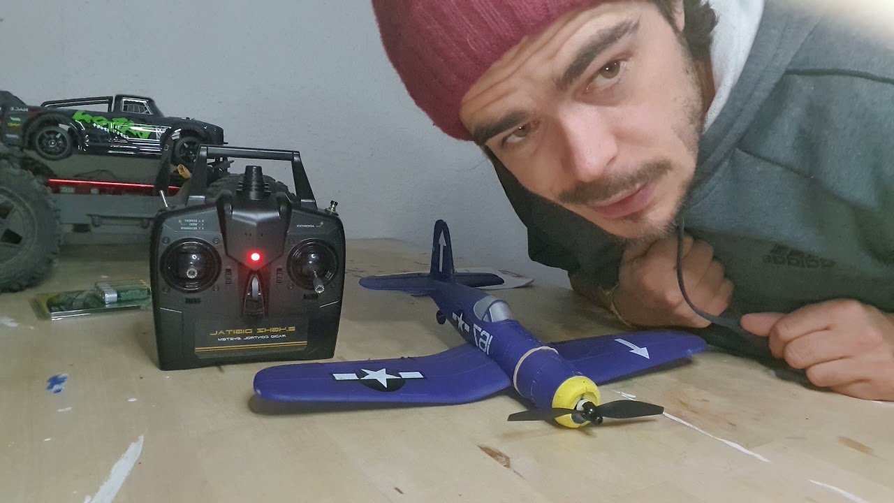 Deutsche Anleitung für volantex rc The legend ferngesteuert Flugzeug.