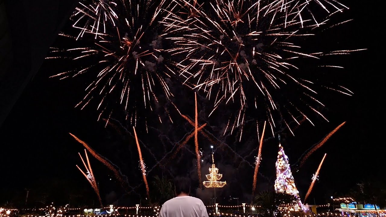 [4k] SM Mall of Asia Grand Fireworks Spectacle 🎆 — January 3, 2026
