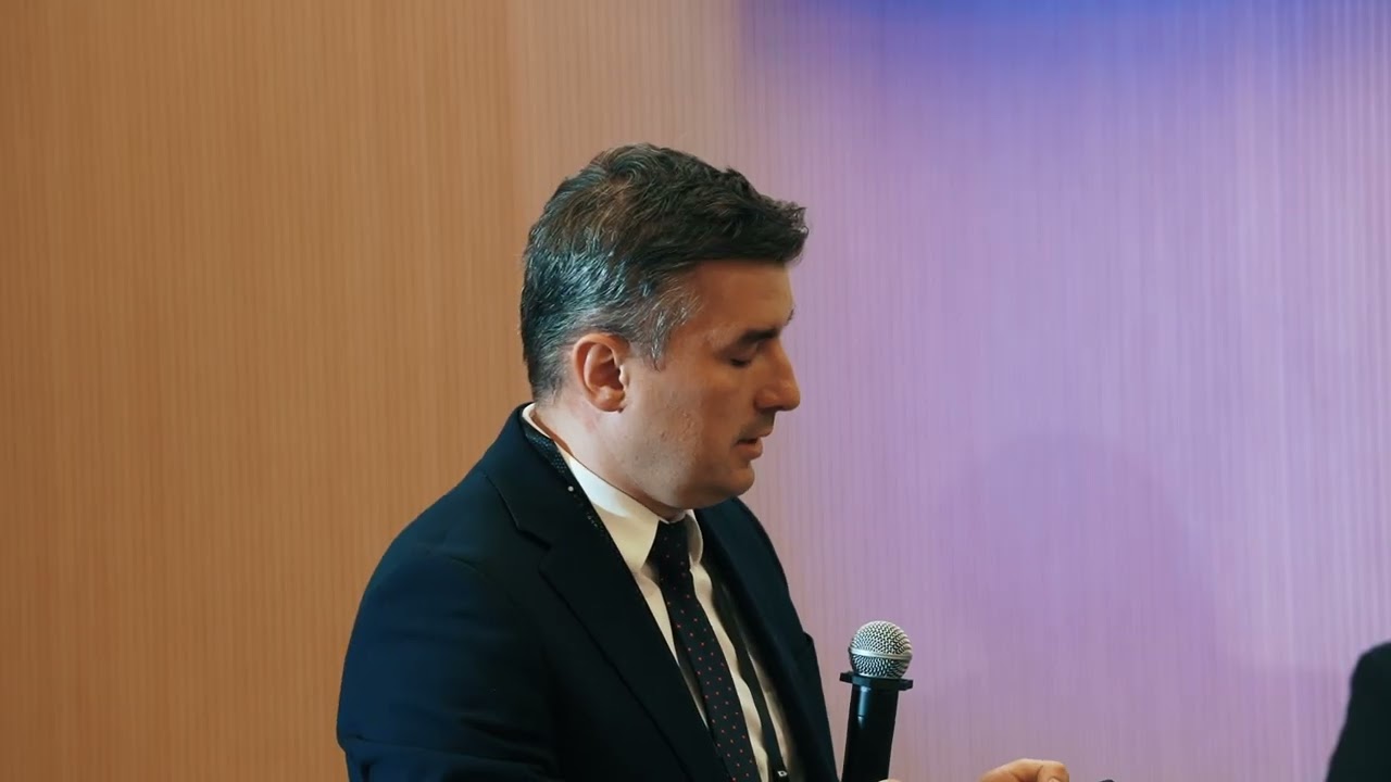 3KER - Sesja D2 - Gospodarczo-społeczne konteksty ER
