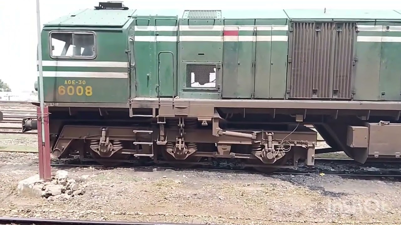 ❤️🚂🚃🚃🚃🚃🚃🚃KOTRI JN RAILWAY STATION PER BEAUTIFUL TRAINS PASSING PART  4
