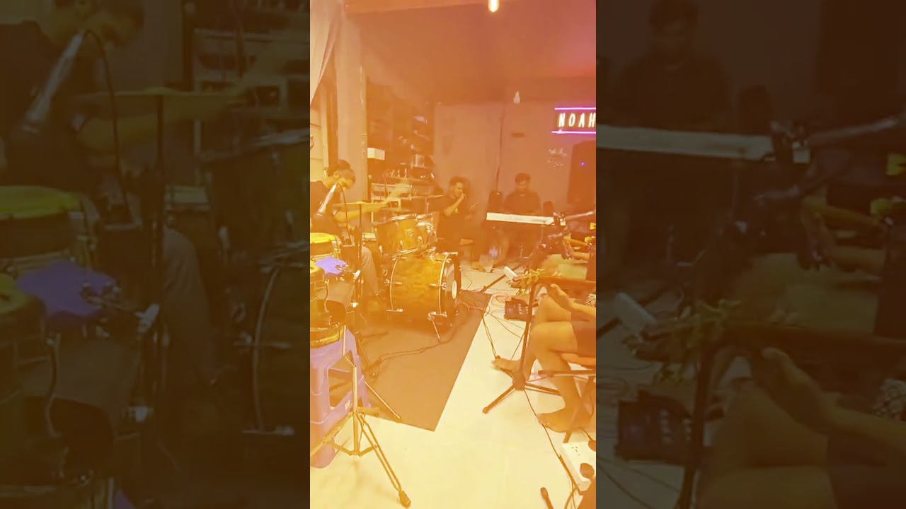 1 Min in our Practice Session...  