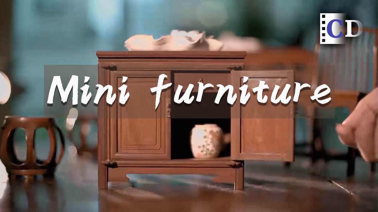 Miniature wood furniture attracts youngsters to wood culture | China Documentary