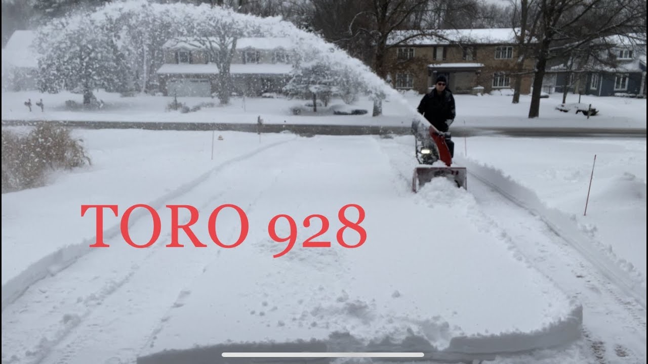 Toro 928 with almost one foot of snow!