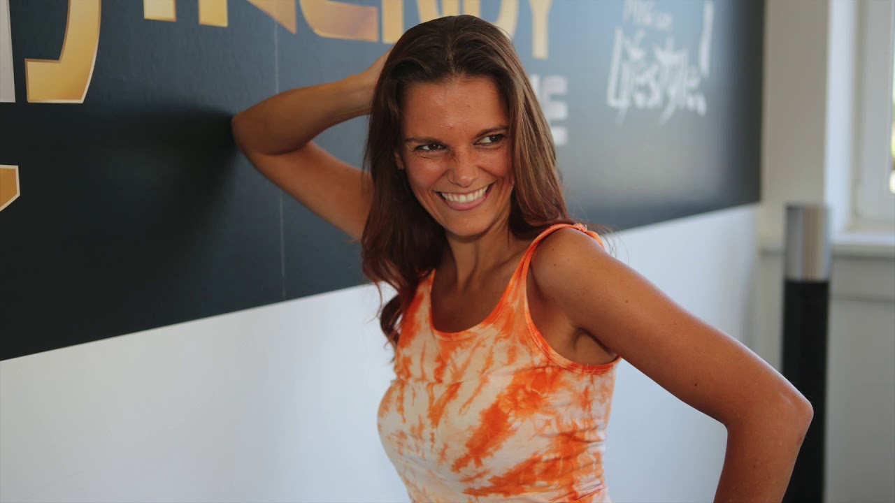 DIY Batik Shirts: Zwei Techniken zum Selbermachen