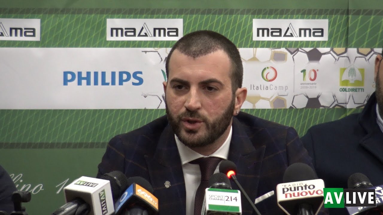 U.S. Avellino, Izzo: 