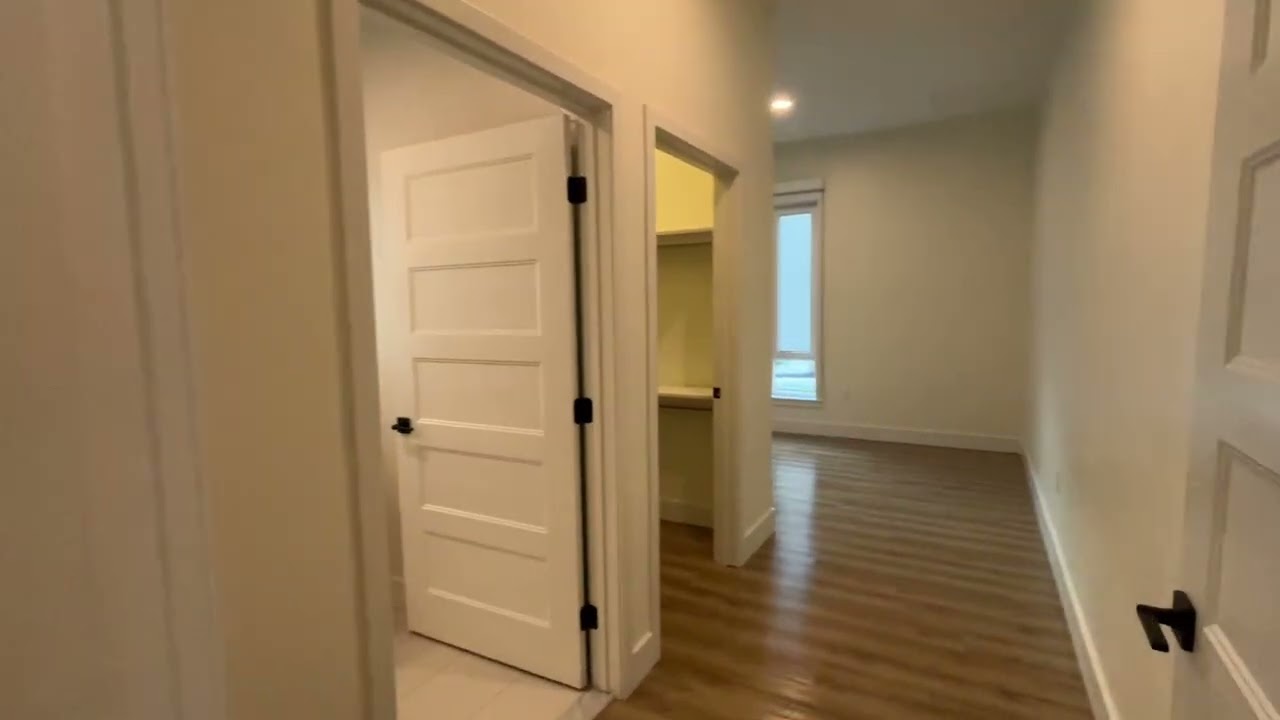 One Park West Hartford CT | Luxury 2-Bedroom Apartment ( Savoy 2BR 4B )