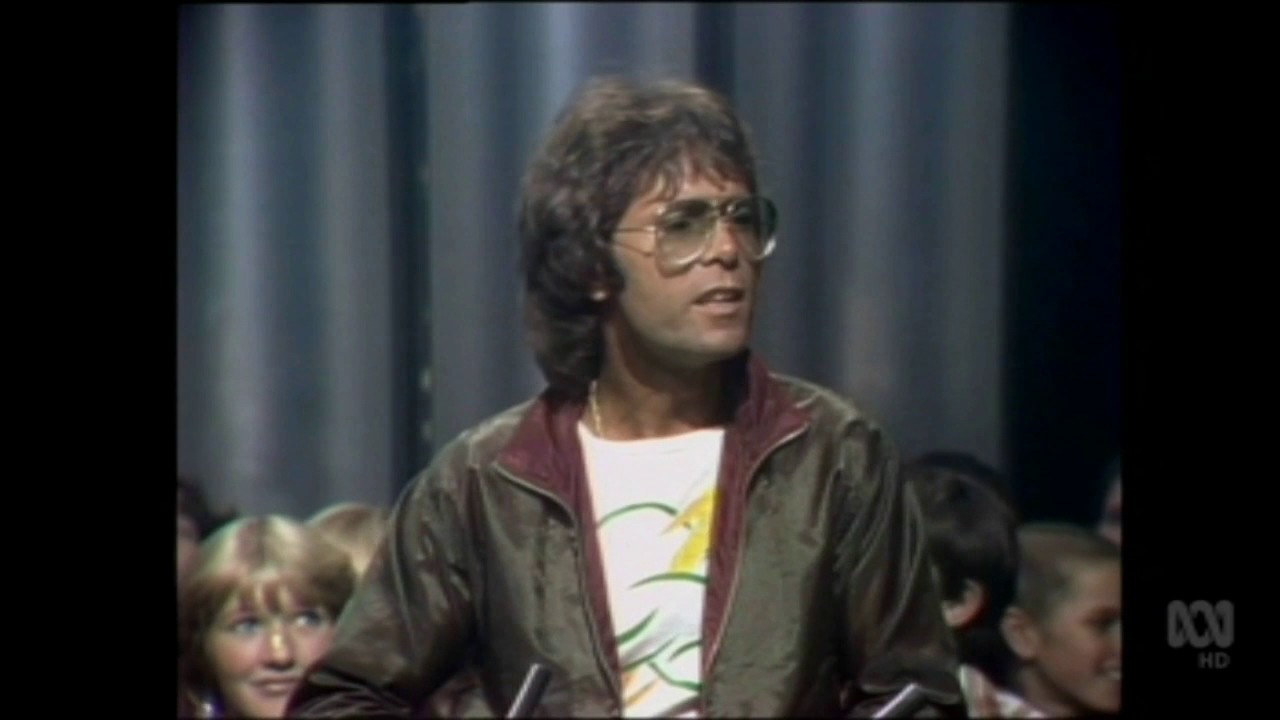 Countdown (Australia)- Molly Meldrum Interviews Cliff Richard- February 28, 1982- Part 1