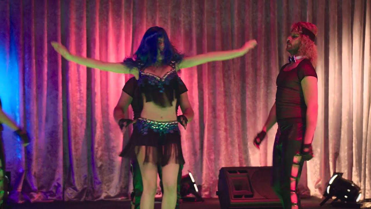 Kara Bela - Direk Dansı