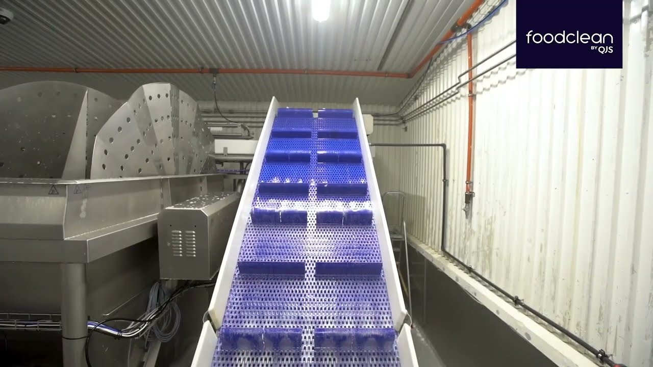 FoodClean by QJS | Automatic Cleaning and Disinfection System in a Fish Processing Factory