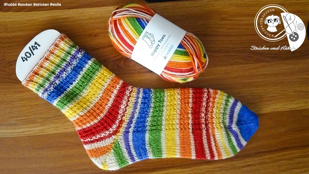 Werden es 2 gleiche Socken? / Hobbii Sockenwolle Test / Maschensch&auml;fchen