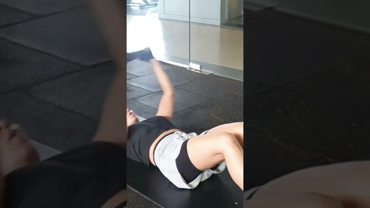 #flatabsworkout#abs#just2simpleworkout#corestrong#fitness#trending#passion#reducebellyfat#health