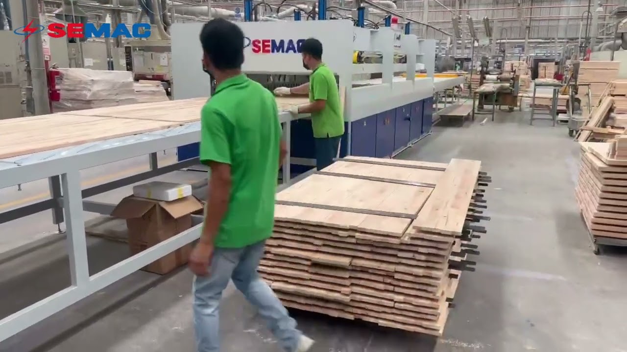 Máy Ghép Ván Tấm Bằng Sóng Cao Tần Bàn Giao Tại Thái Lan | Ép Nhanh 3 Phút