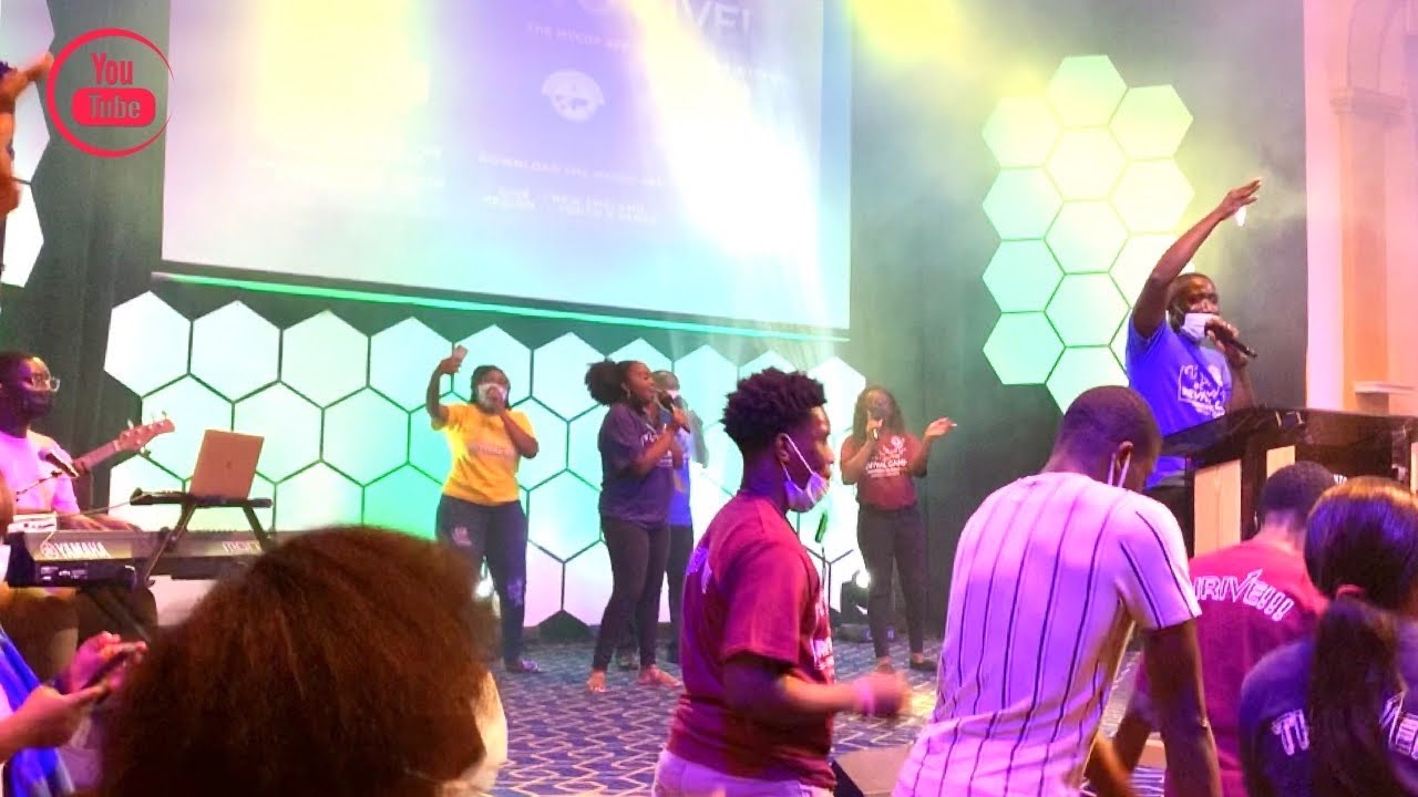 2021 Youth Conference | Hot Pentecostal PRAISES led by Eld. Sam Ayisi 🔥🔥