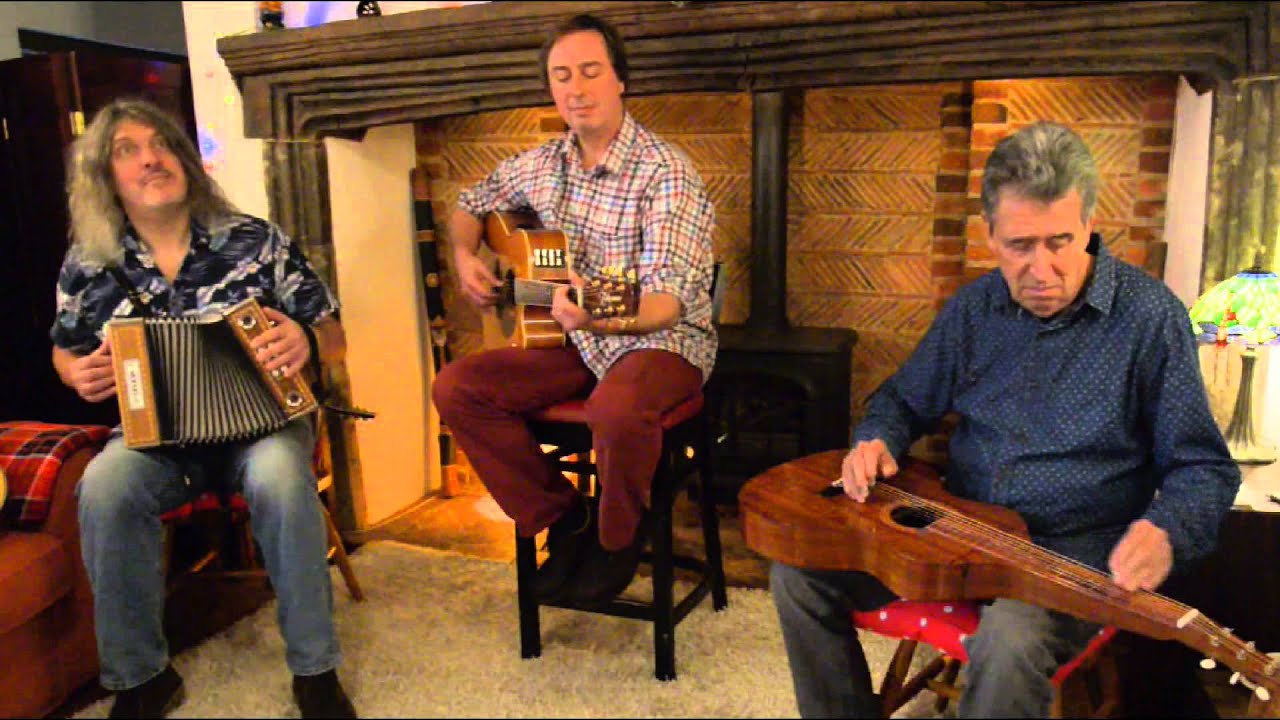 Ashokan Farewell (Jay Ungar) Arranged and performed by Triage (acoustic trio)