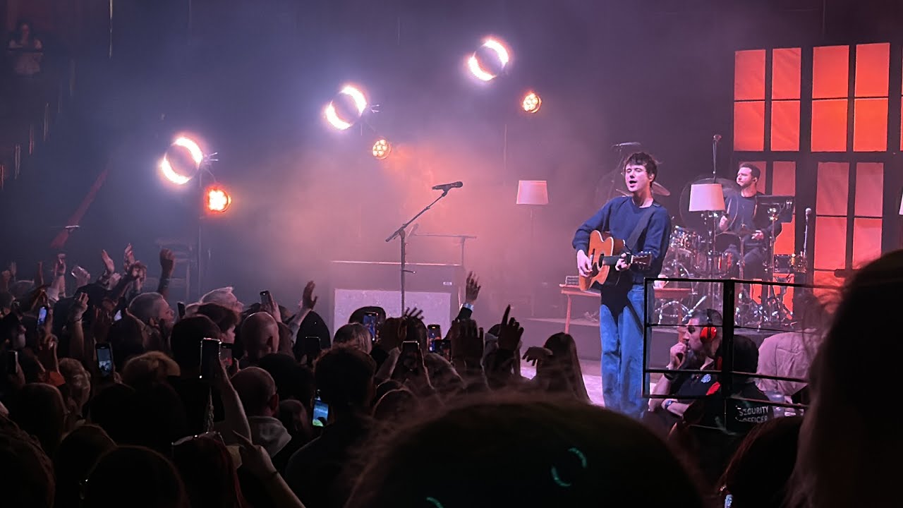 Alec Benjamin-I Sent My Therapist To Therapy.LIVE,LONDON Opening.The Royal Albert Hall-16th March 25