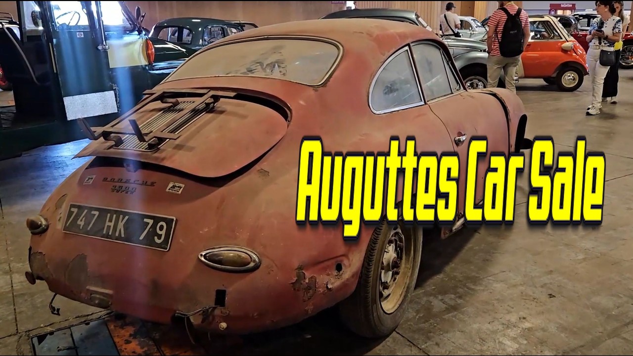 A French collection shown at Porte de Versailles exhibition centre