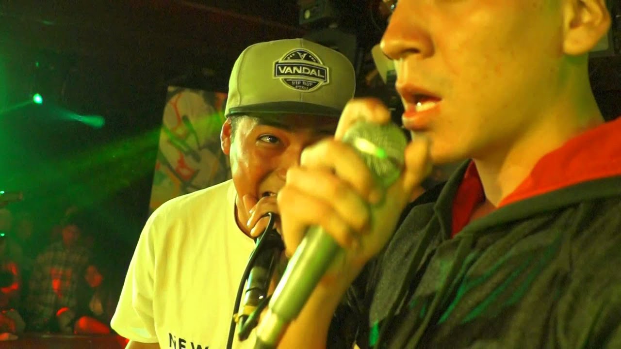 CARLITOS VS KLIBRE BATALLA 2015