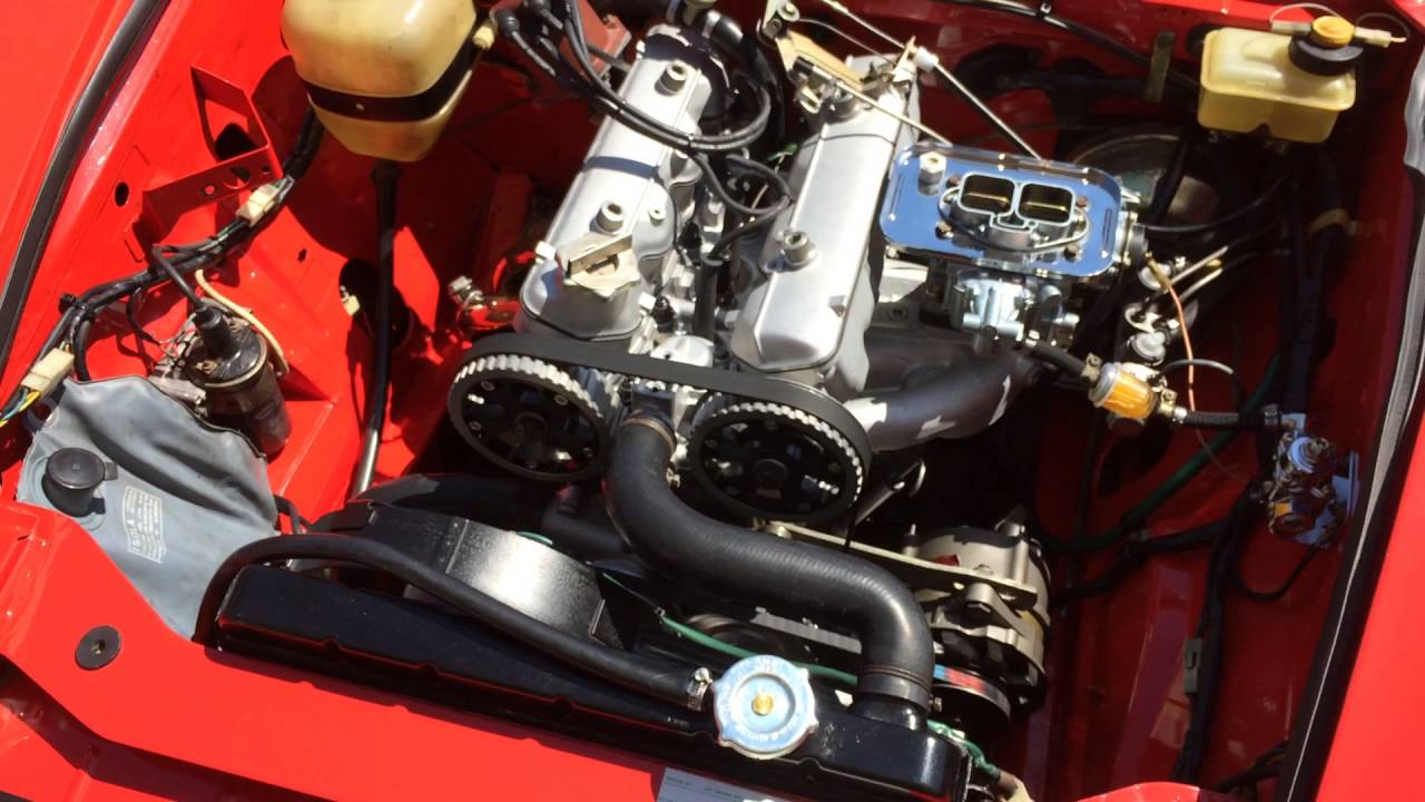 Fiat 124 Spider Vick exhaust, cams