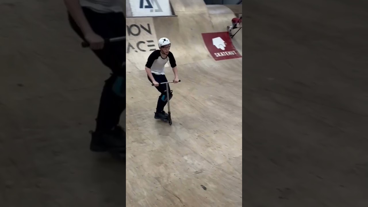 New Air trick #skatehut #actionsports #skatepark #scooter #tricks
