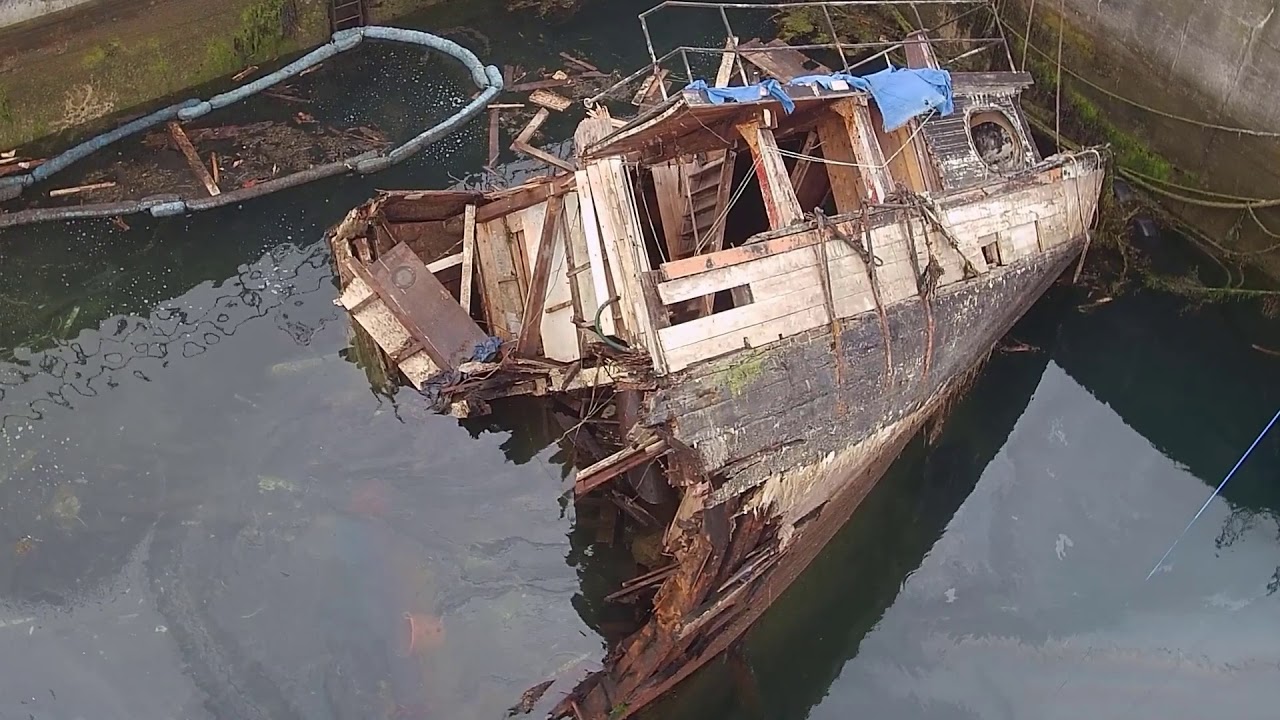 Regina Caelis, wreck removal, Portaferry, Co.Down, N.Ireland
