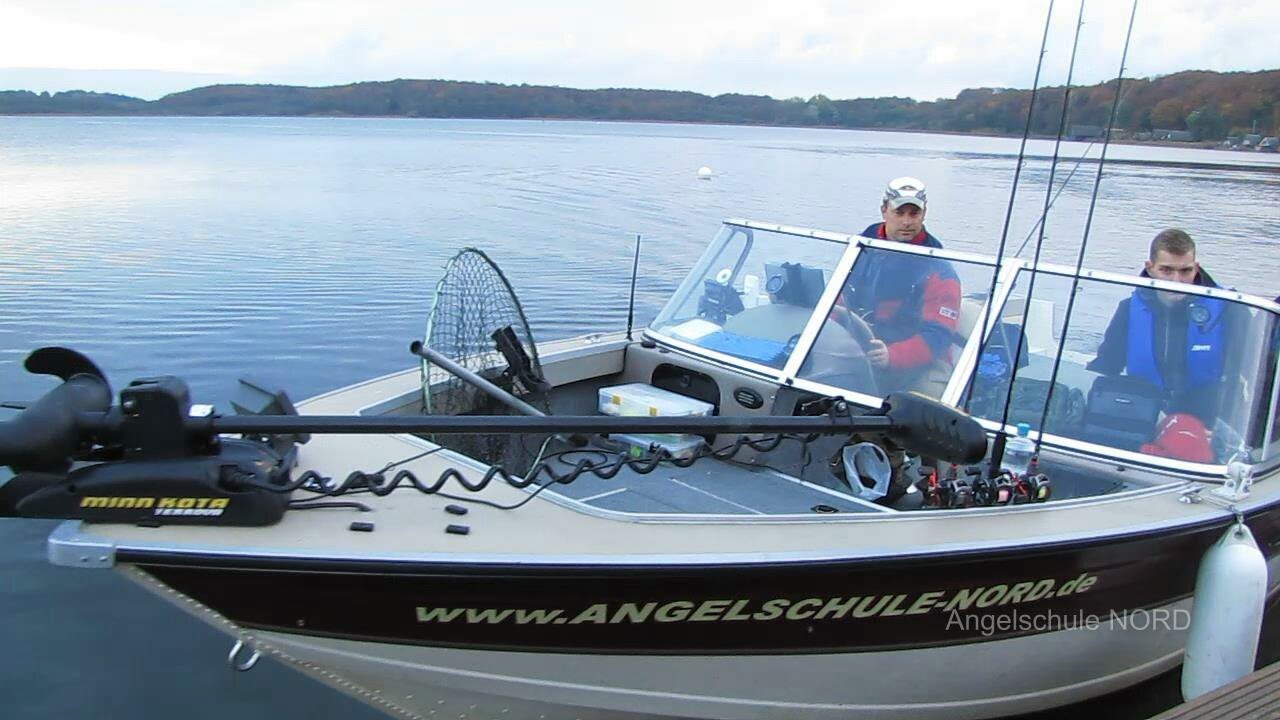 Schweriner See: Vertikal auf Hechte mit Gummifische in XXL