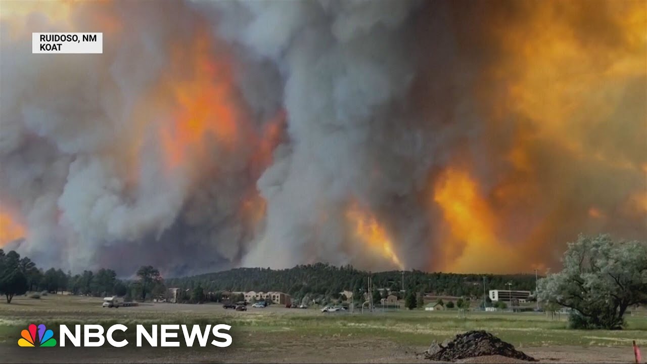 Ruidoso, New Mexico, hit by wildfires, leaving two dead