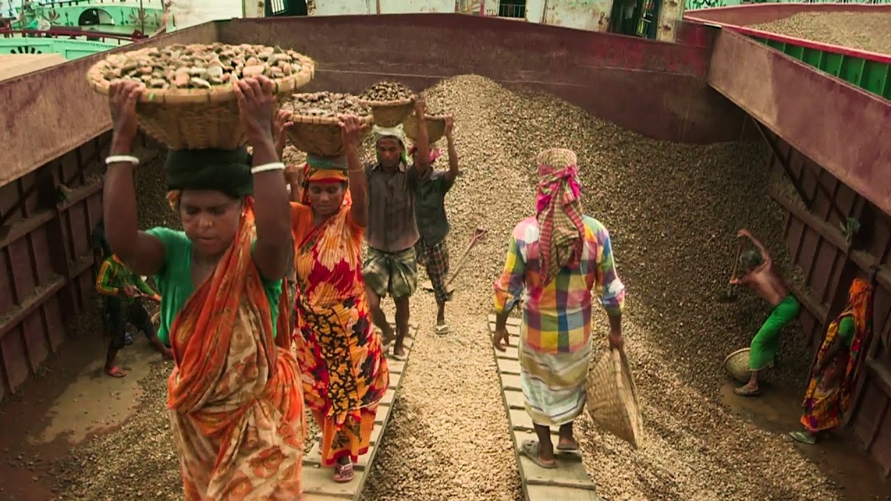 গাবতলী ঘাটে মানুষের কর্মজীবন ||@PanoramaDocumentary