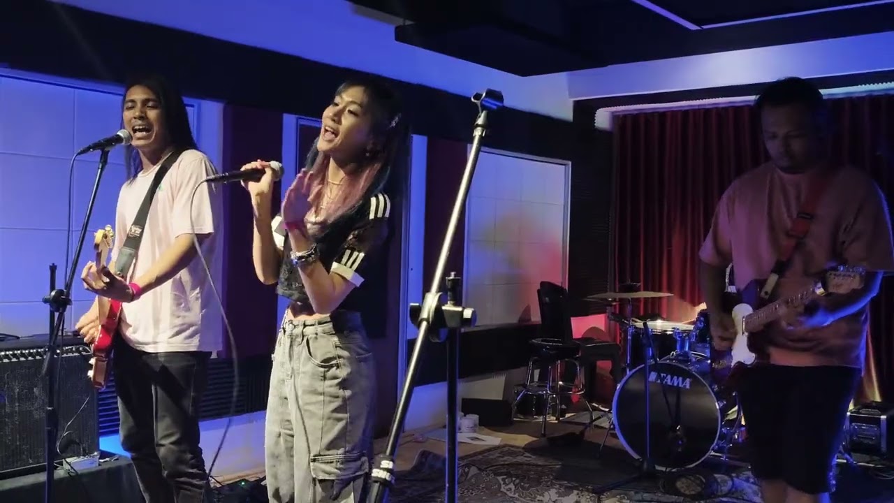 PINK CLOUD SUMMER x RINA-HIME - GANDING BERSAMA @ Echo Chamber Subang