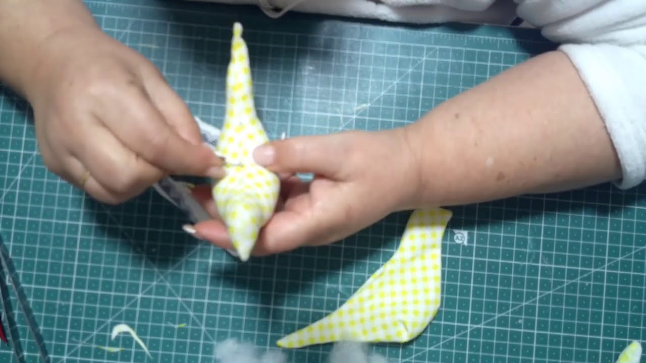 Aprovecharlos retazos de telas, bonitos pájaros