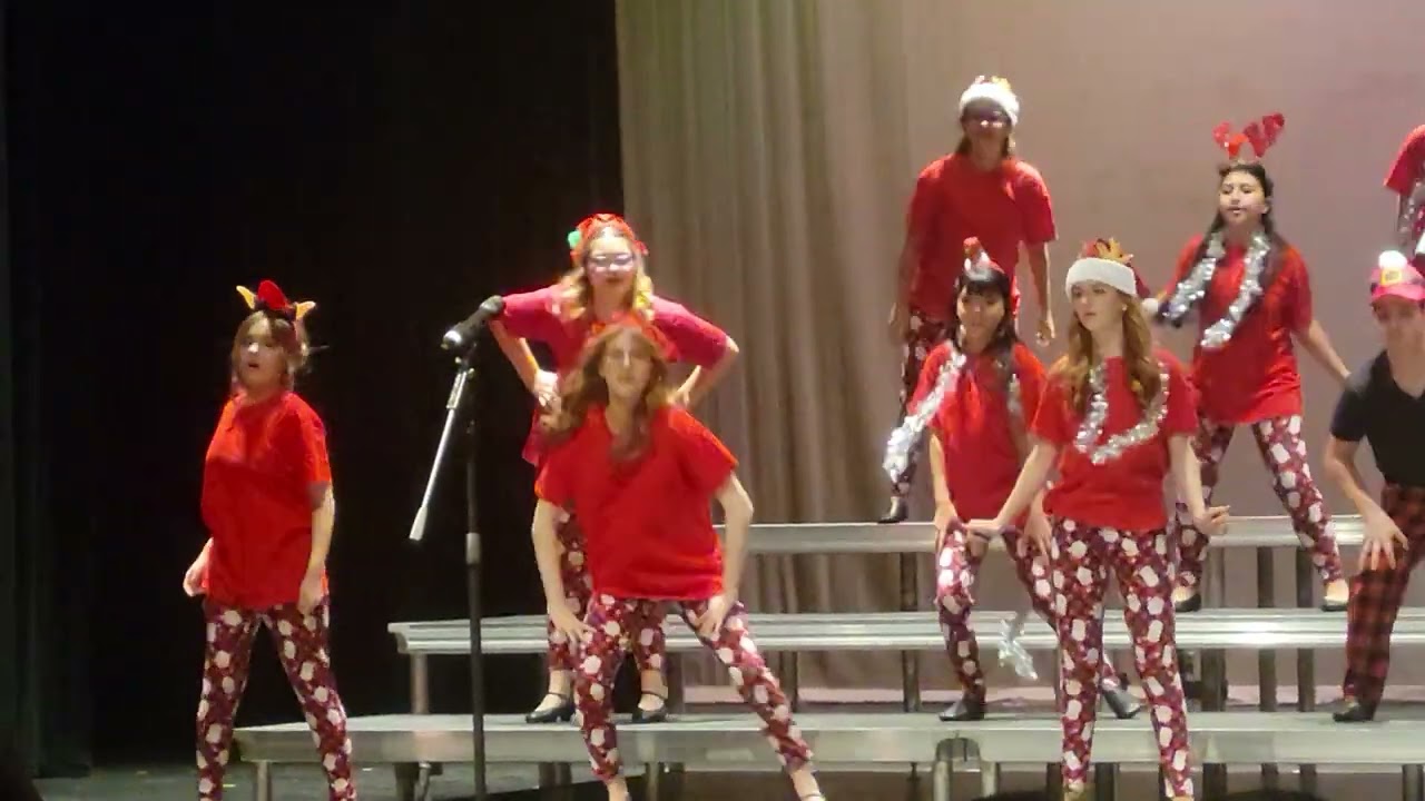Holiday Road Performed by SRHS Gallexy