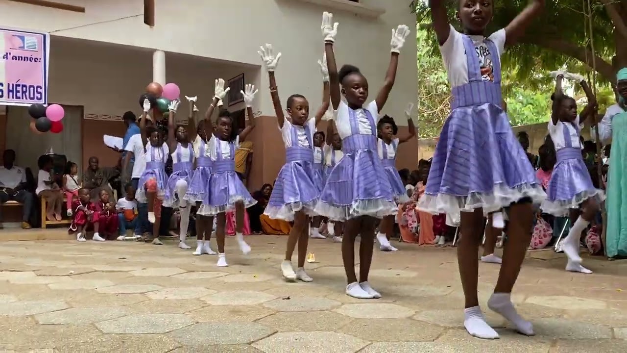MAJORETTE DE L ANNÉE : FIN D ANNÉE LA MAISON DES ENFANTS DE MBOUR 2024