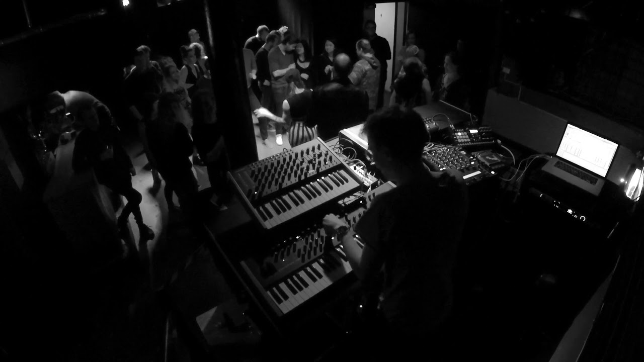 Optimistic Live @ Tekno Fredag