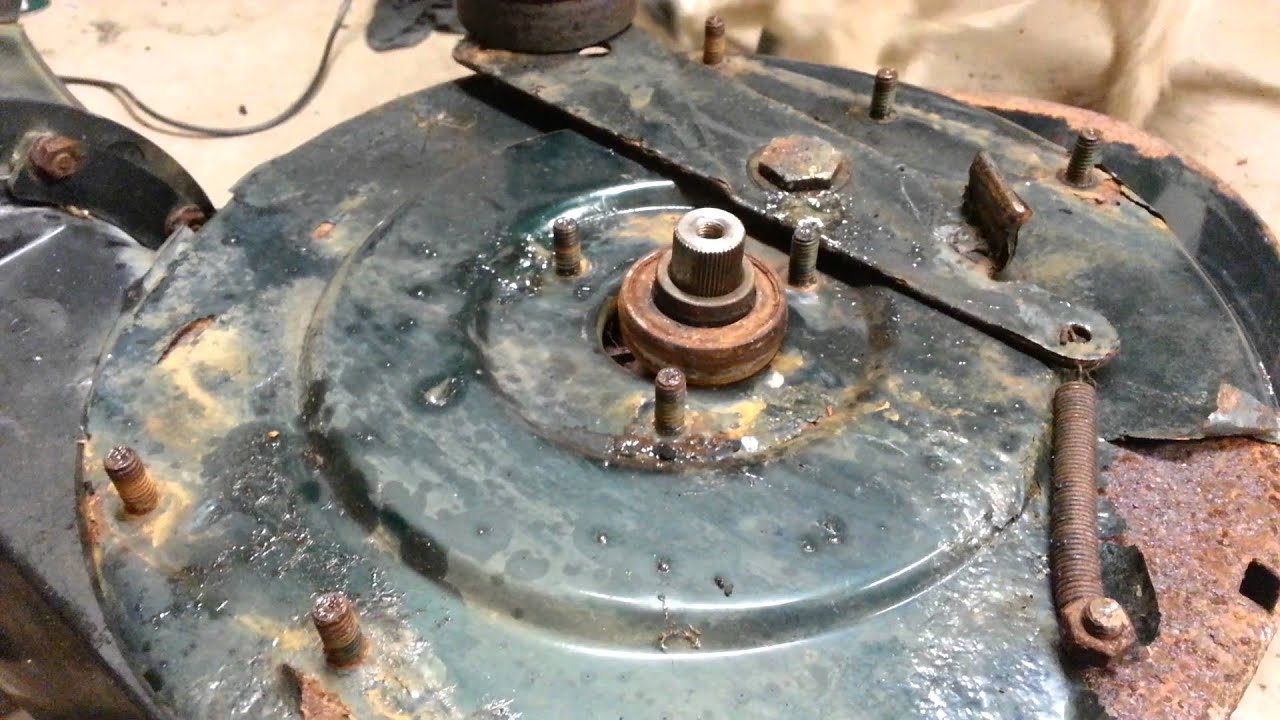 YTD-Yardworks Snowblower Impeller removal Part 1