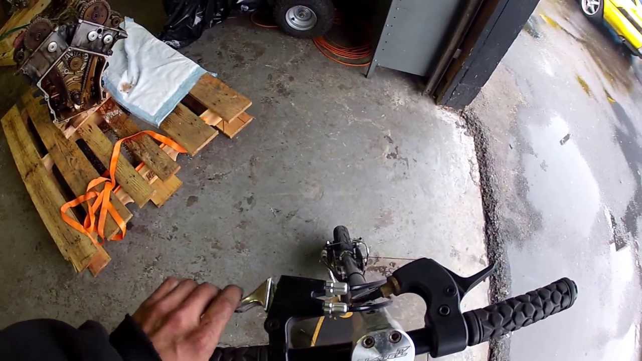 BLADEZ Moby X 24cc Gas Scooter