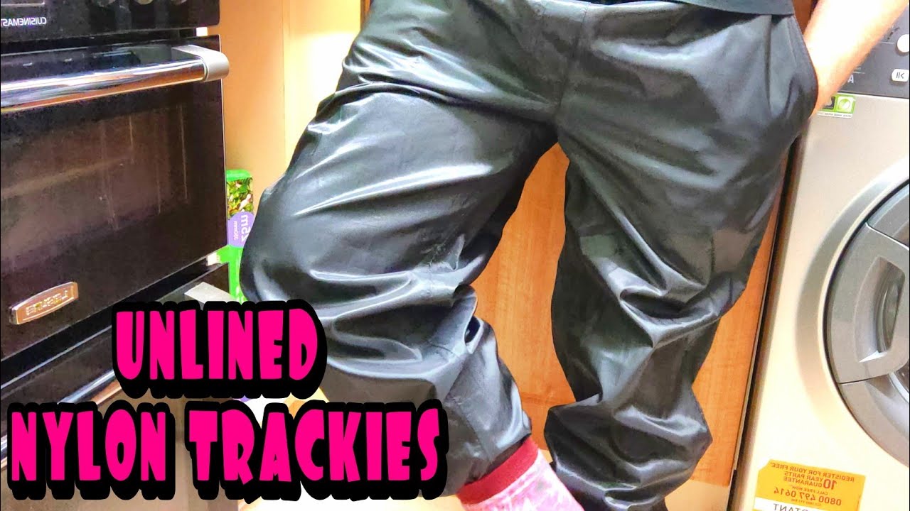 UNLINED NYLON TRACKIES 2023