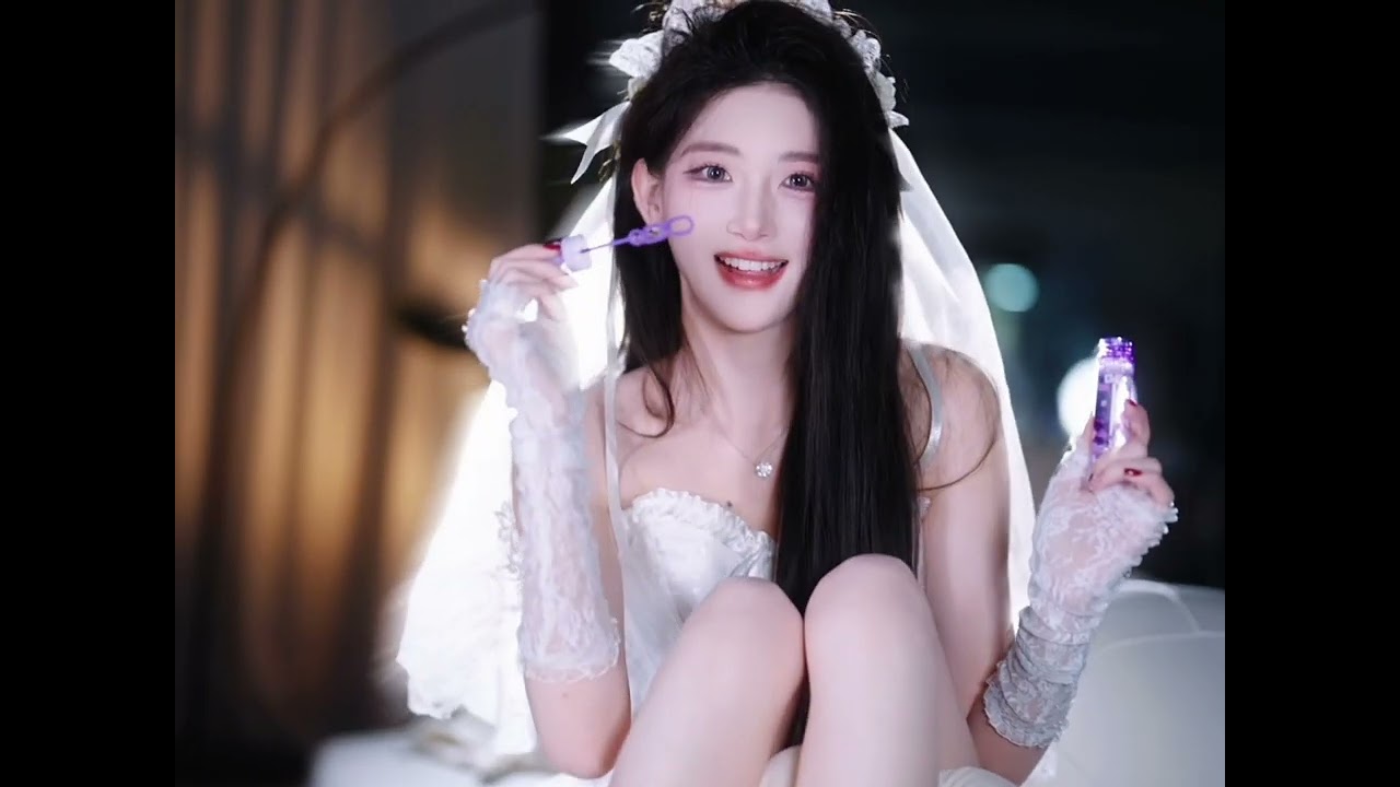 Sensual Toes: Slender Feet & Perfect Elegance 💖👠 #FeetLover