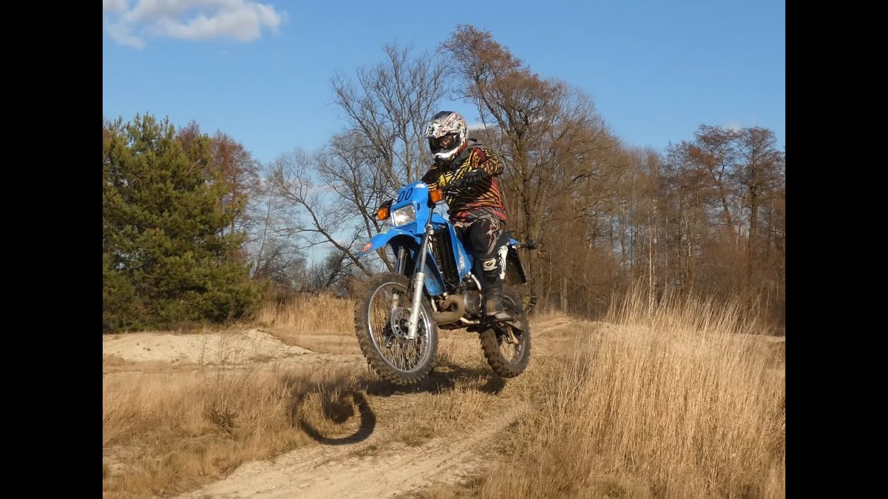 1989 Yamaha DT125R in 4K