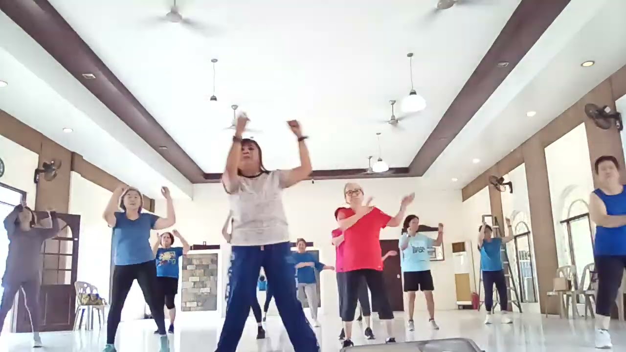 BAILE WITH THE ZUMBA MOMHIES OF BF HOMES