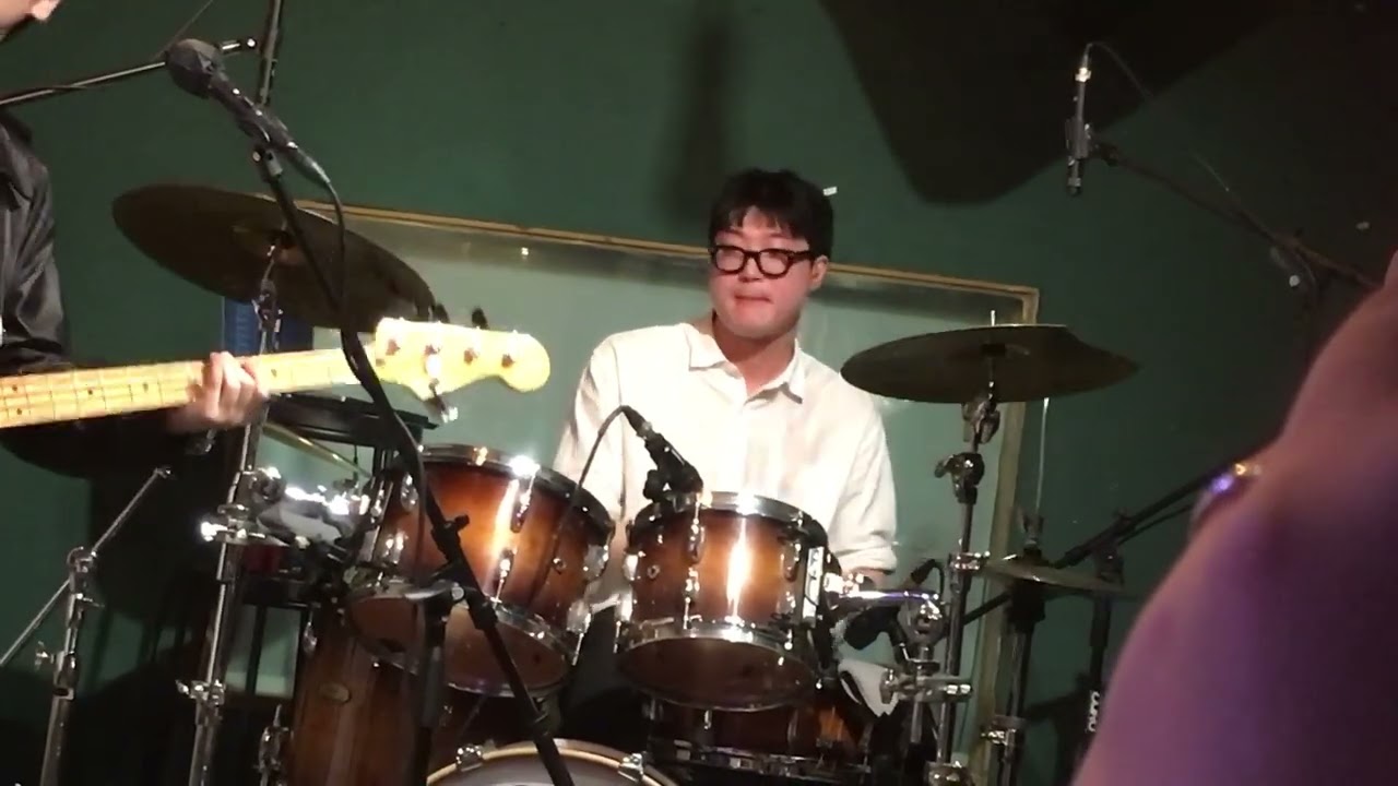 251122 하지 submechanophobia+dämonische @ 언플러그드