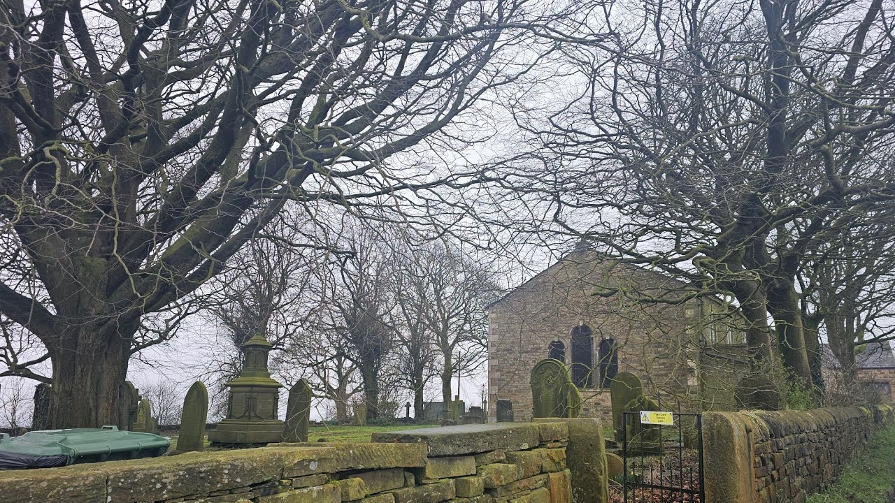 80)  St.James Church Graveyard @ Ashworth