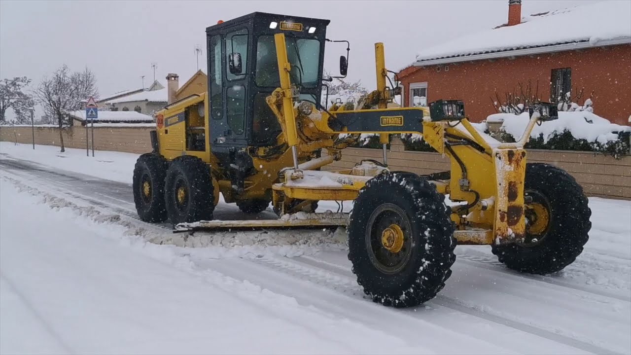 Quitanieves en Burguillos de Toledo