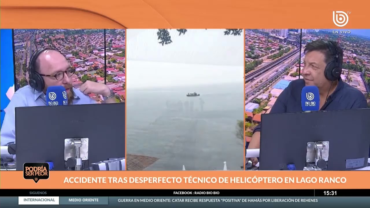 Radio Bío Bío - Extra de Prensa: Helicóptero capotó en Lago Ranco (1)