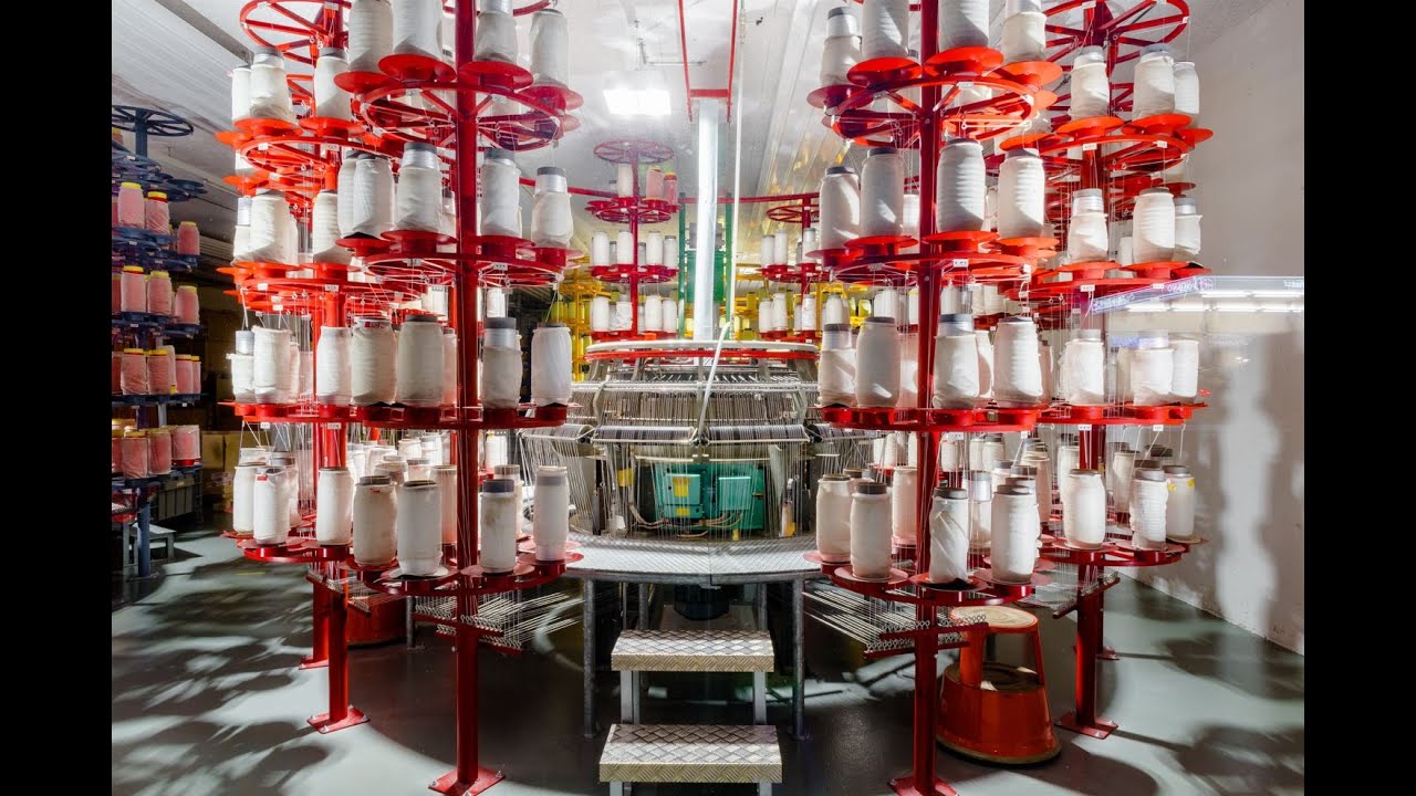 Hinter den Kulissen der Feuerwehr: So werden Schl&auml;uche hergestellt