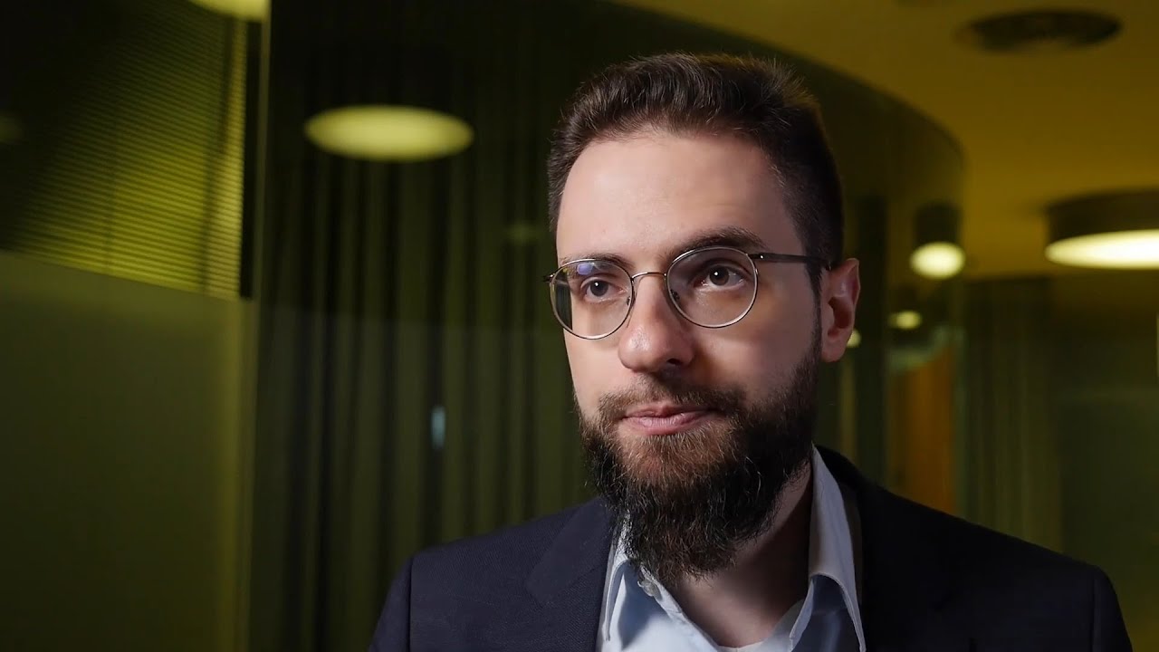 CLL14: feasibility of fixed-duration frontline therapy in CLL